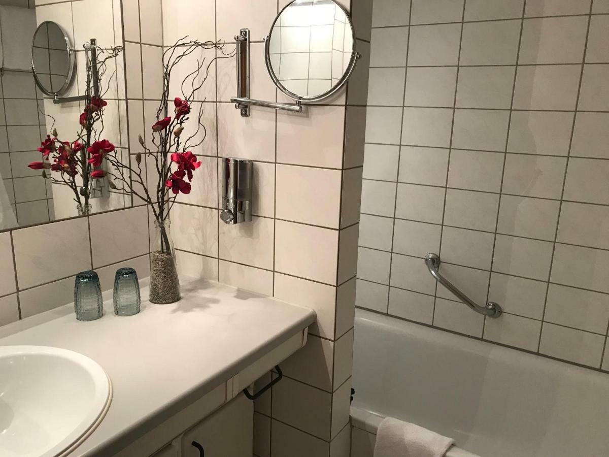 Steiner Strandappartements 210 Suedseite Mit Seitlichem Meerblick * Stein (Schleswig-Holstein)